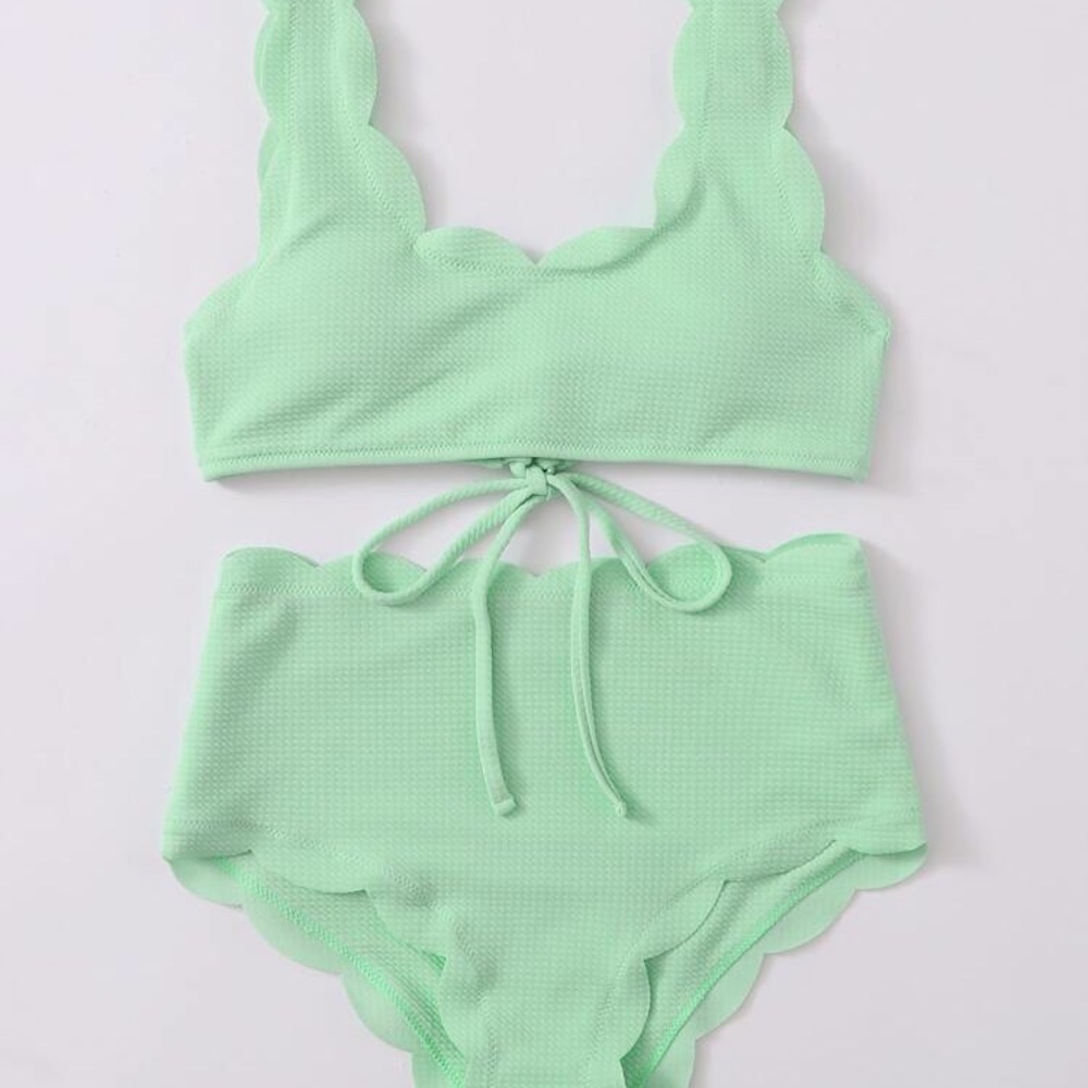 ✨ romwe scalloped bikini ✨